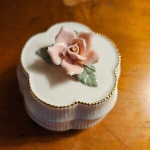 Vintage music jewelry box